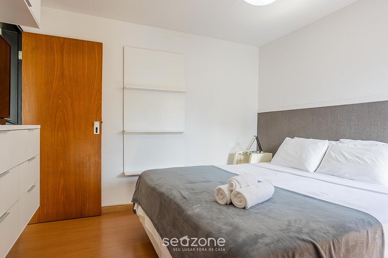 Apto en Cond. con piscina en Campo Belo BBE0033