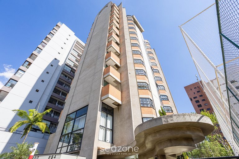 Apto en Cond. con piscina en Campo Belo BBE0033