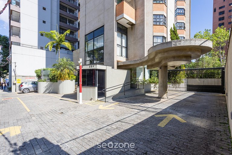 Apto en Cond. con piscina en Campo Belo BBE0033