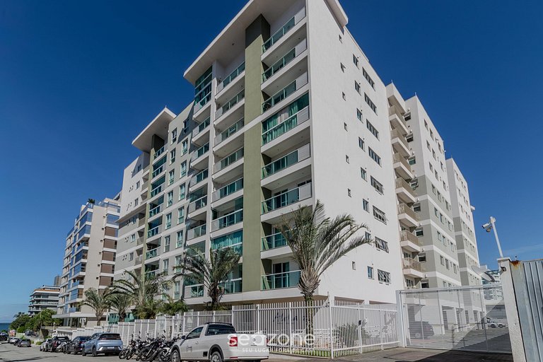 Aptos en condo. c piscina, a 240 metros de la playa Brava -