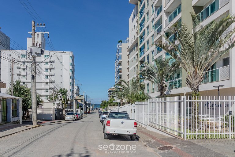 Aptos en condo. c piscina, a 240 metros de la playa Brava -