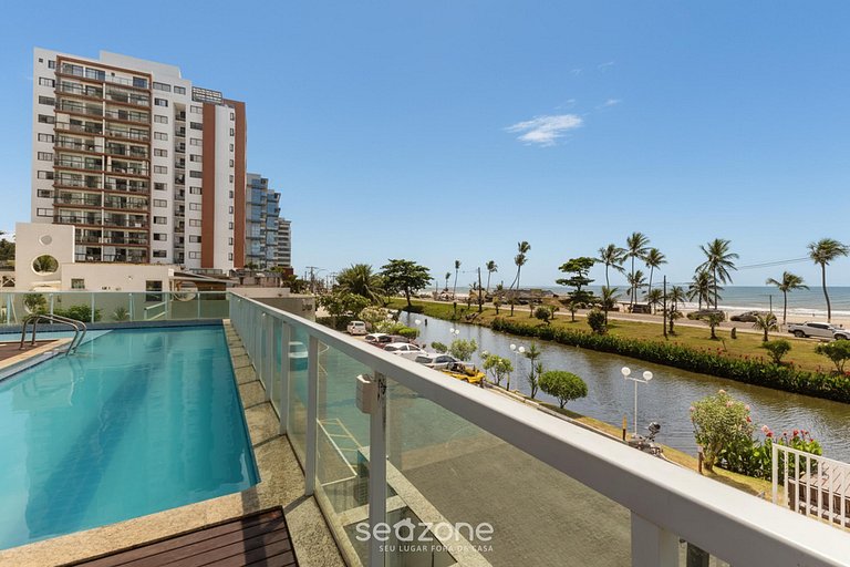 Condomínio c/ piscina e a passos da Praia - SRCs