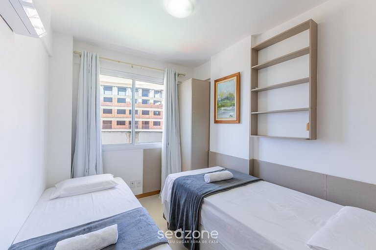 Apt vista lateral mar en cond c/ piscina SRC0303