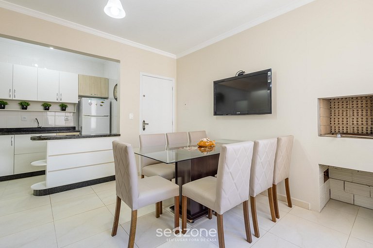 Apto c/ churrasq. a 210 do mar, Piçarras LCR0301