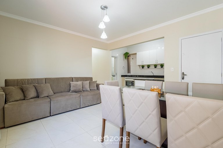 Apto c/ churrasq. a 210 do mar, Piçarras LCR0301