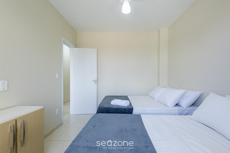 Apto c/ churrasq. a 210 do mar, Piçarras LCR0301