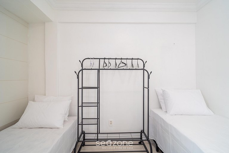 Apto de 2 Dormitorios a 260 m de la Playa EMH0104