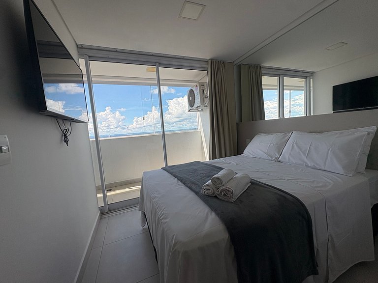 Apto em Cond. c/ Piscina no Jardim Goiás THO2907