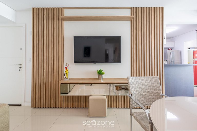 Apto c/ churrasq. a 450m da praia EST0404