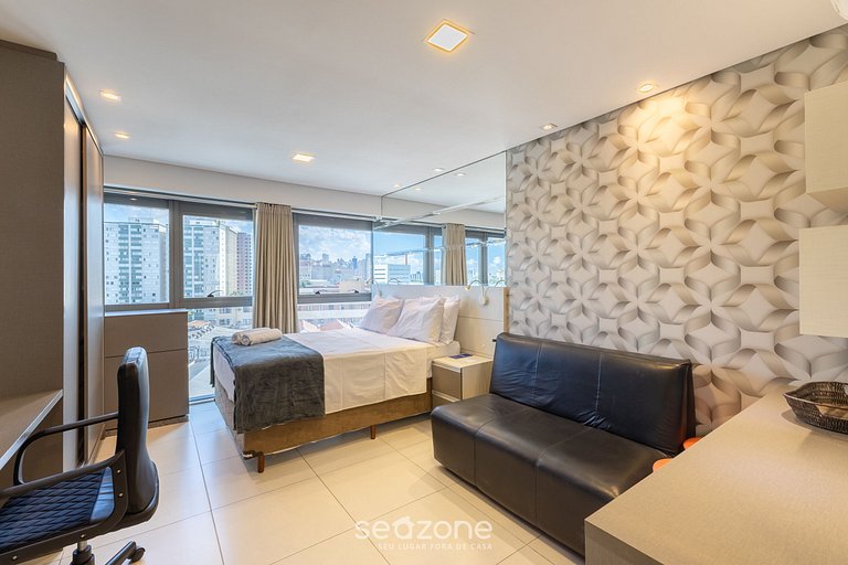 Studio em Cond. c/ Piscina no Rebouças SAK0819