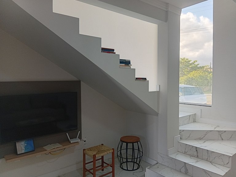 Casa c/ churrasq. privativa em Imbituba AEM0004