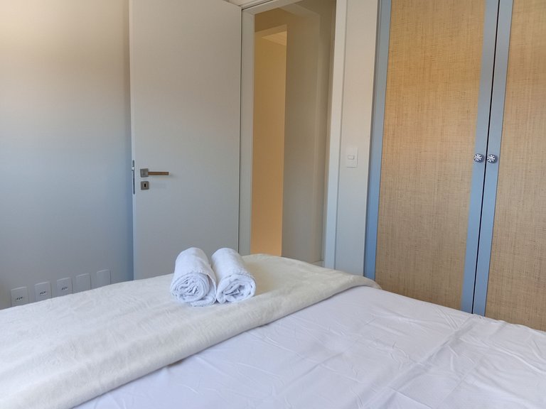 Casa c/ churrasq. privativa em Imbituba AEM0004