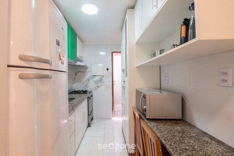 Apto 2Q c/ acesso direto à praia VSM0001