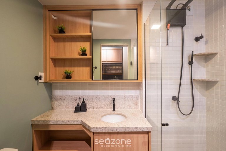 Studio em Cond. c/ piscina em Armação SMT0207