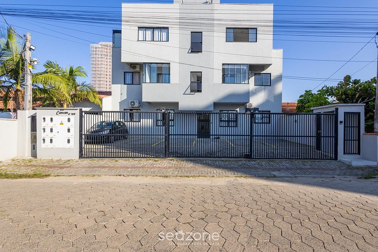 Edificio moderno en Piçarras, bien ubicado CCN