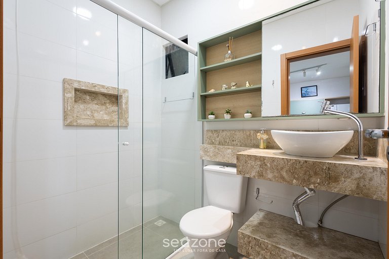 Apto Moderno c/ churrasq. priv. Piçarras CCN0169