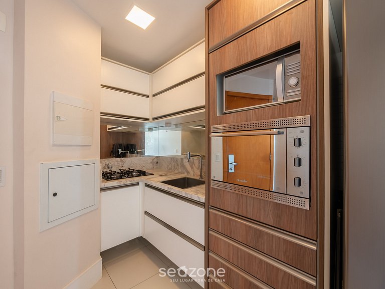 Estudio en edificio c/ piscina en Salvador BRS2405