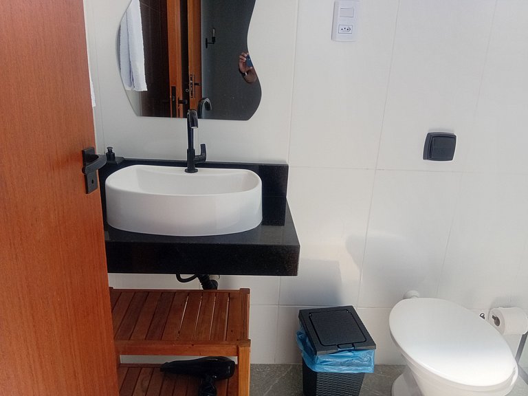 Casa espaçosa c/ churrasq. em Ibiraquera BDL0003