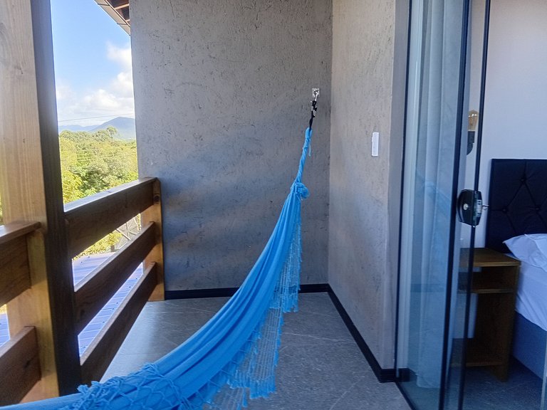 Casa espaçosa c/ churrasq. em Ibiraquera BDL0003