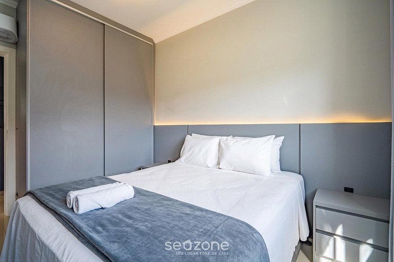 Apto em prédio c/ piscina. nos Ingleses DGA0204