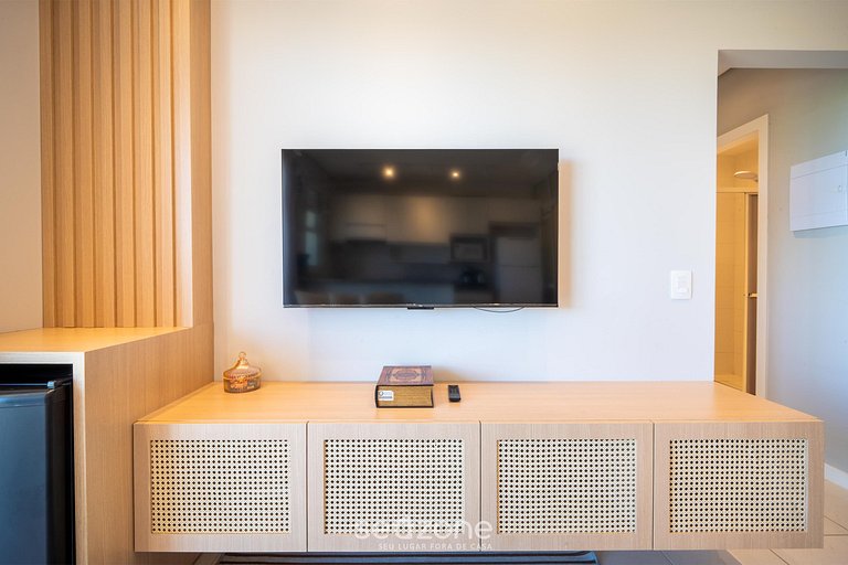 Apto em Cond. c/ Piscina nos Ingleses IRAI0307