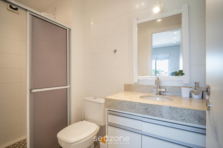 Apto en Cond. c/ Piscina en Ingleses IRAI0307