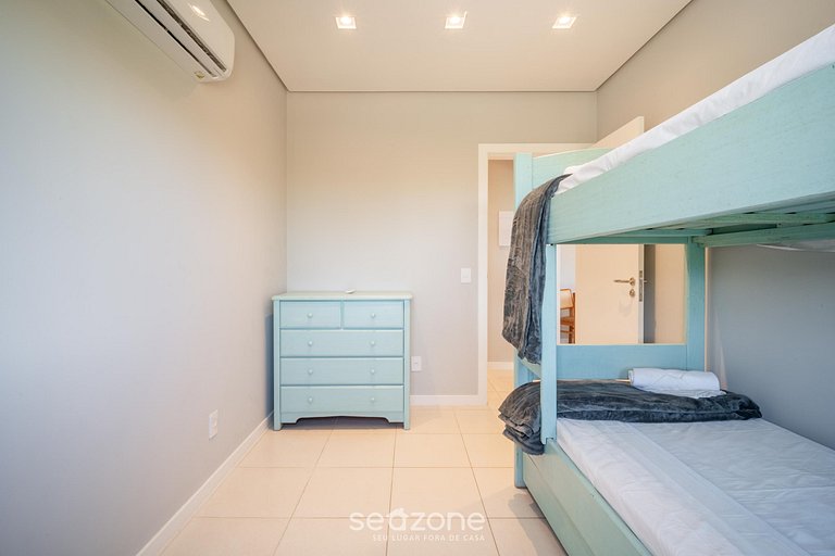 Apto en Cond. c/ Piscina en Ingleses IRAI0307