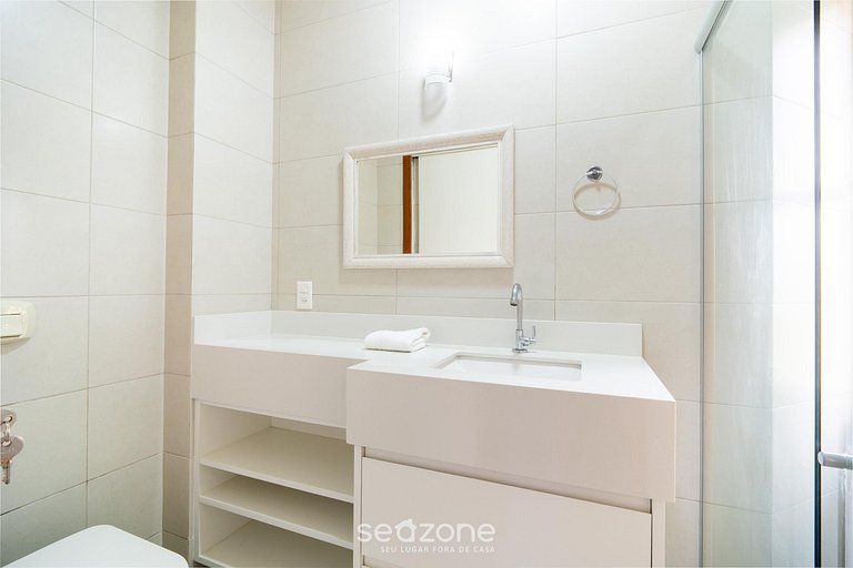 Apto en Cond. con parrilla privada PON0302