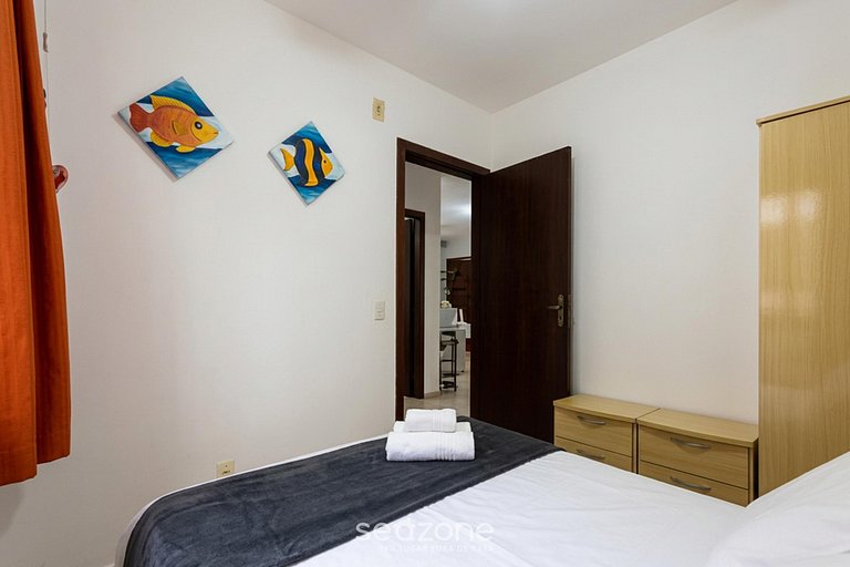 Casa em cond. c/ churrasq. priv. Centro NSZ0194