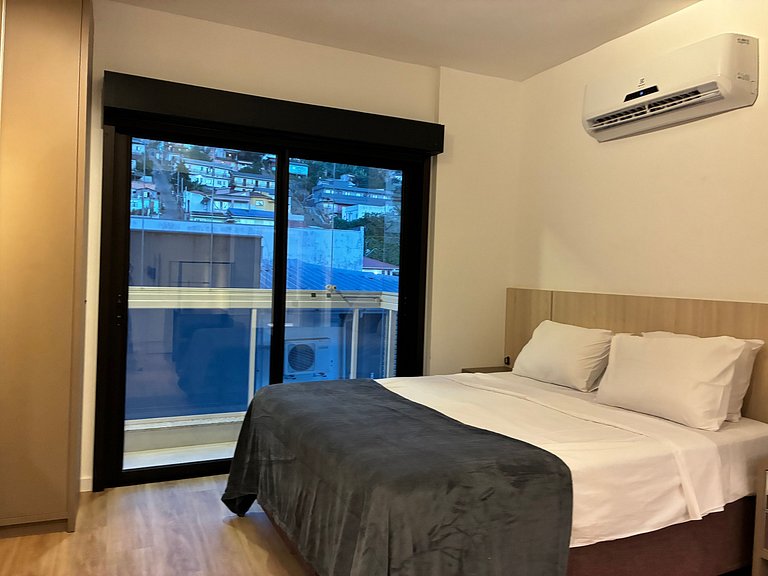 Estudio con barbacoa en Floripa HVE0201