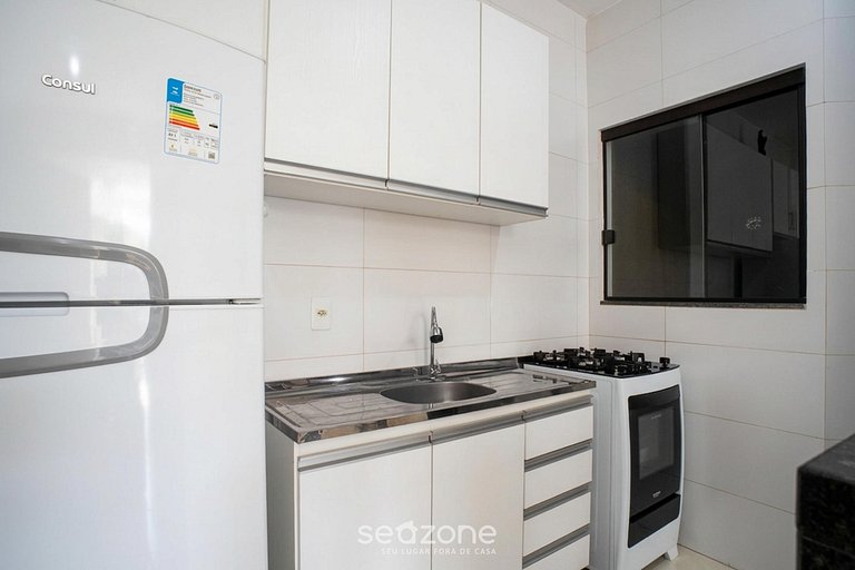 Apto em Cond. c/ Piscina Ponta das Canas GVM0315