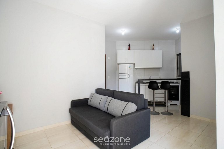 Apto em Cond. c/ Piscina Ponta das Canas GVM0315