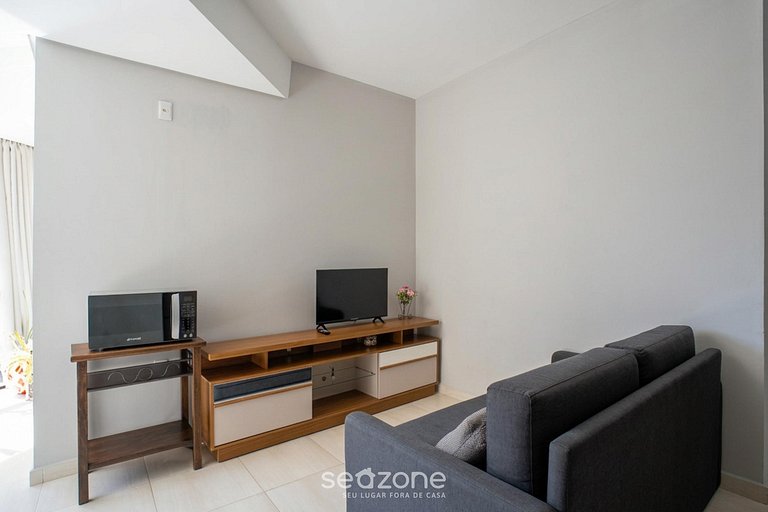 Apto en Cond. con Piscina Ponta das Canas GVM0315