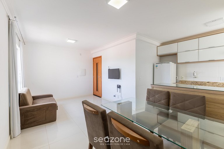 Apto em Cond. c/ Piscina em S. Francisco VGT0603