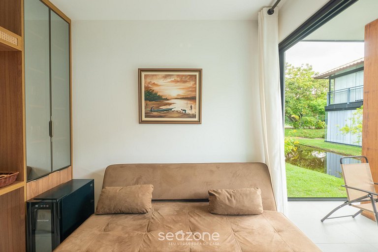 Apto em Cond. c/ Piscina e Academia VLP0106