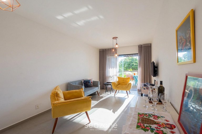 Casa espaçosa em Condo. c/ Piscina CAI0211