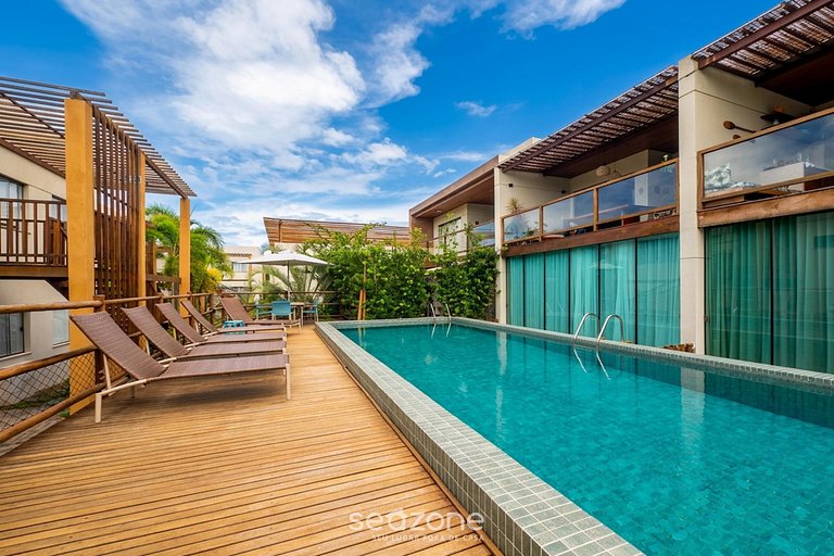 Casa em Condo. c/ Piscina e Churrasqueira CAI0211