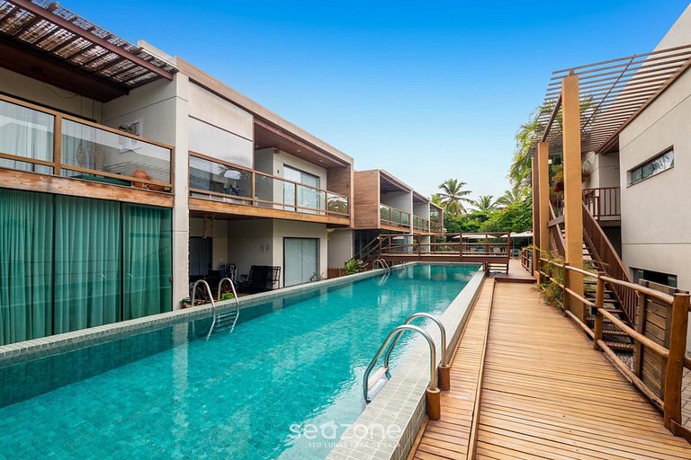 Casa espaçosa em Condo. c/ Piscina CAI0211