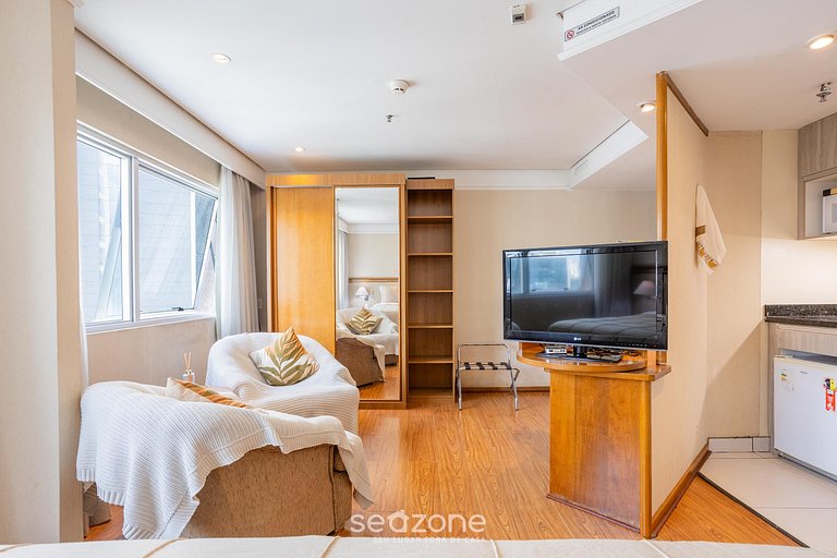 Studio em Cond. c/ Piscina Vila Olímpica VIO1409