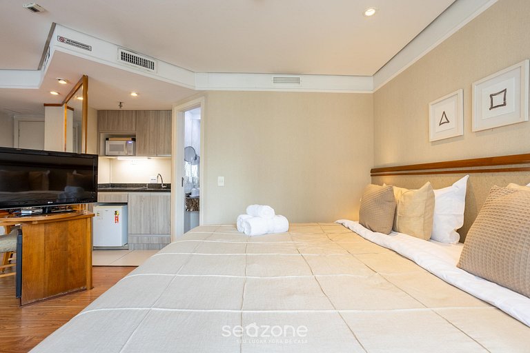 Studio em Cond. c/ Piscina Vila Olímpica VIO1409