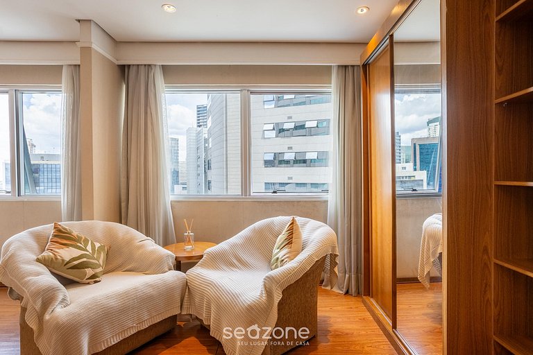 Studio em Cond. c/ Piscina Vila Olímpica VIO1409