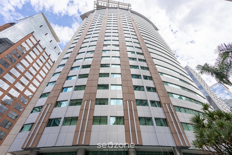 Studio em Cond. c/ Piscina Vila Olímpia VIO1409