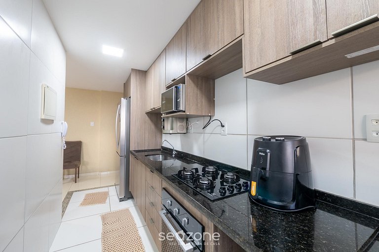 Apto em cond. c/ piscina e vista p/ mar ILP0801