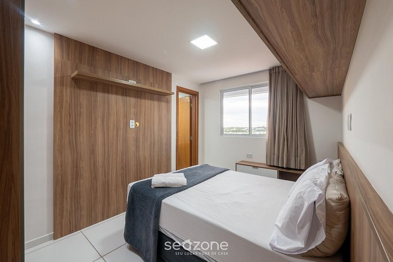 Apto em cond. c/ piscina e vista p/ mar ILP0801