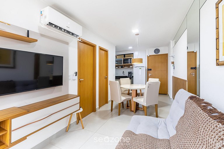 Apto en Cond. con Piscina y vista al mar SLI1013