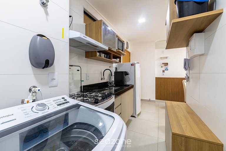 Apto en Cond. con Piscina y vista al mar SLI1013