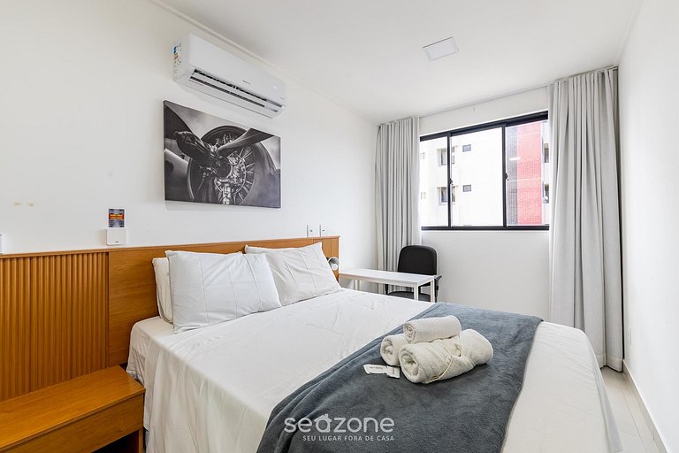 Apto em Cond. c/ Piscina c/ vista p/ Mar SLI1013