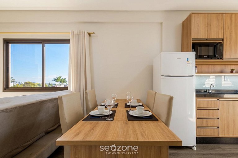 Apto em prédio c/ churrasq. no Centro CTD0402