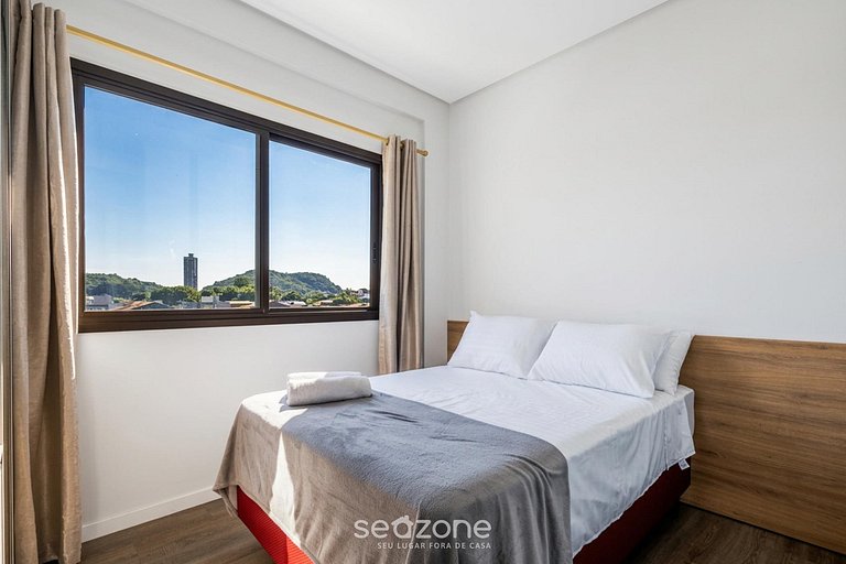 Apto en edificio con parrilla en Centro CTD0402