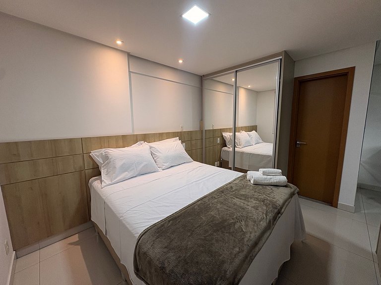 Apto em Cond. c/ Piscina no Setor Bueno LHD0403